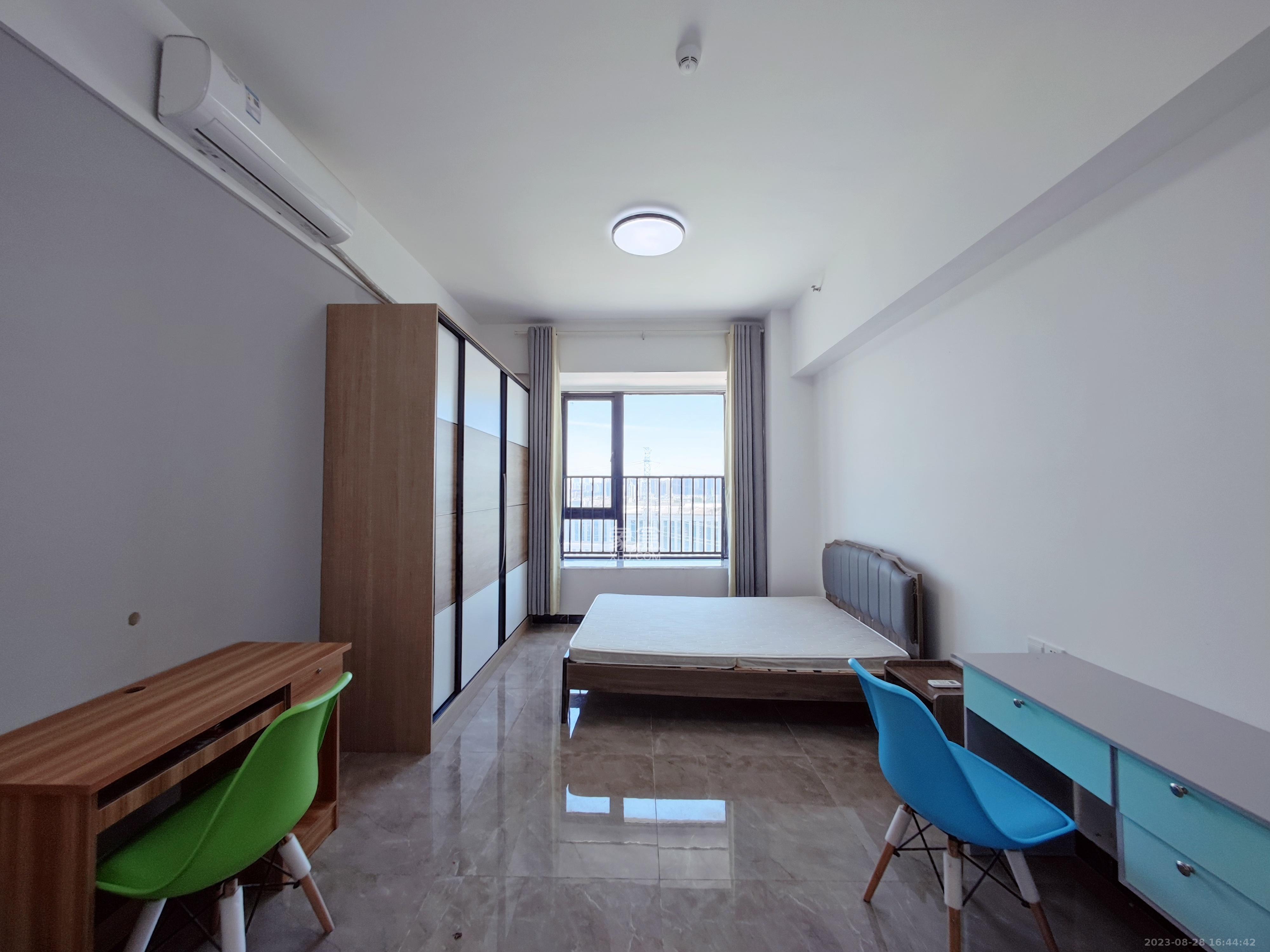 恒大名都   70.52㎡      1000.0元/月室内图