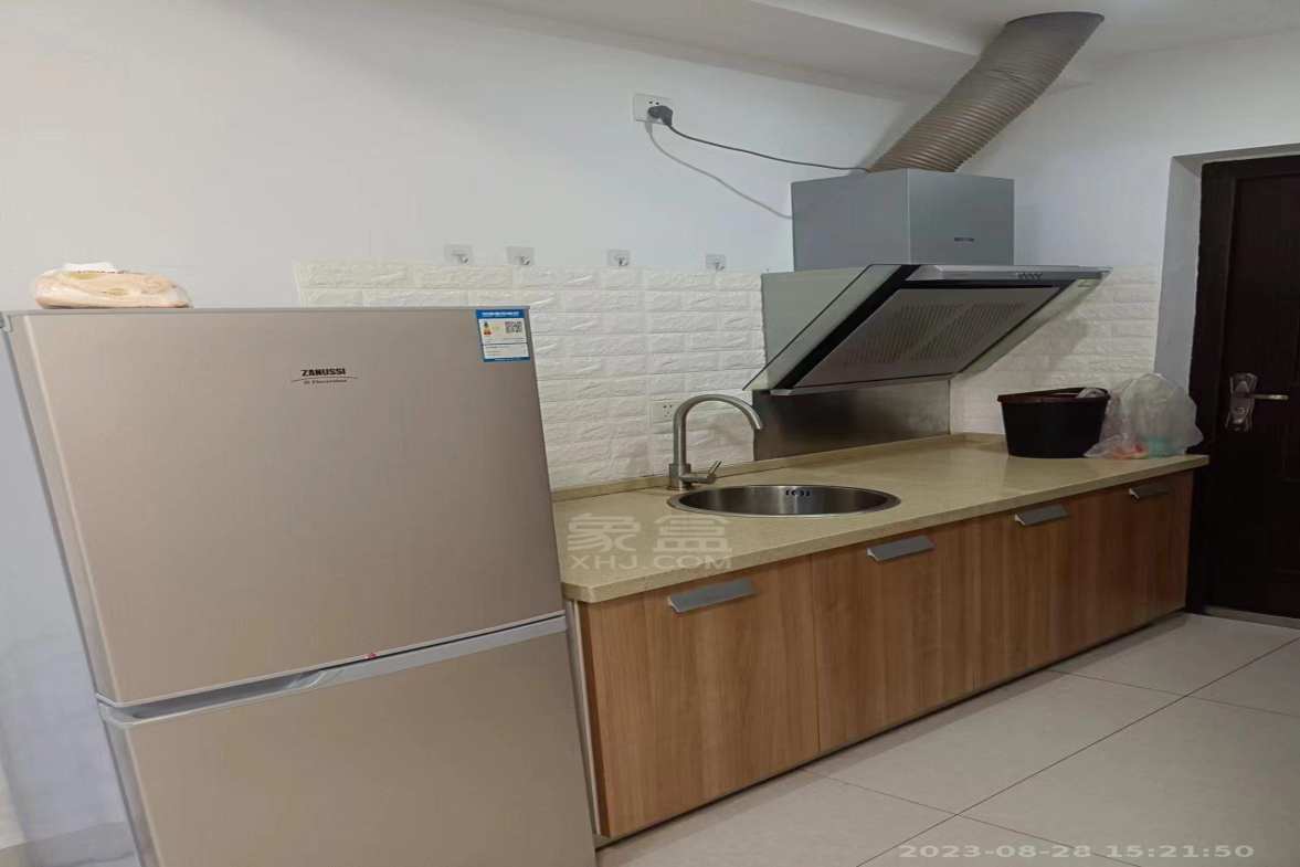 康桥美郡  1室1厅1卫    1400.0元/月室内图