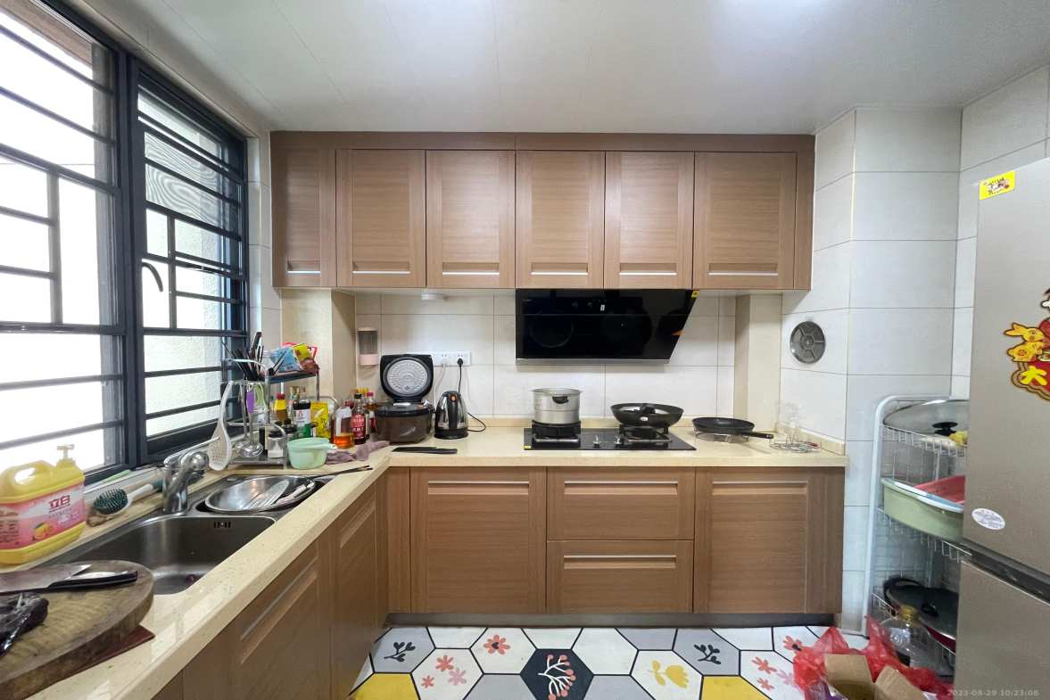 中建玥熙台  3室1厅2卫    2600.0元/月室内图