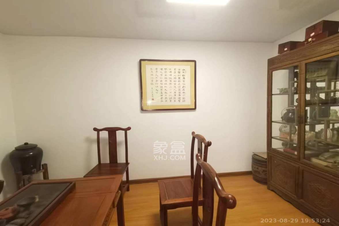 华雅花园  6室2厅2卫    6000.0元/月室内图