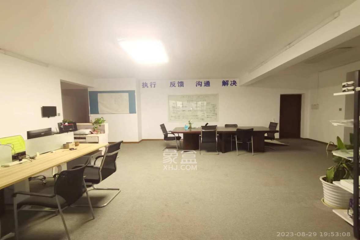 华雅花园  6室2厅2卫    6000.0元/月室内图