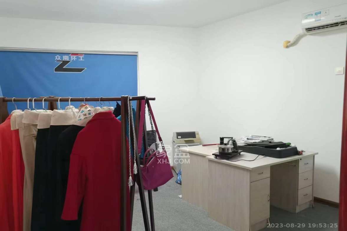 华雅花园  6室2厅2卫    6000.0元/月室内图