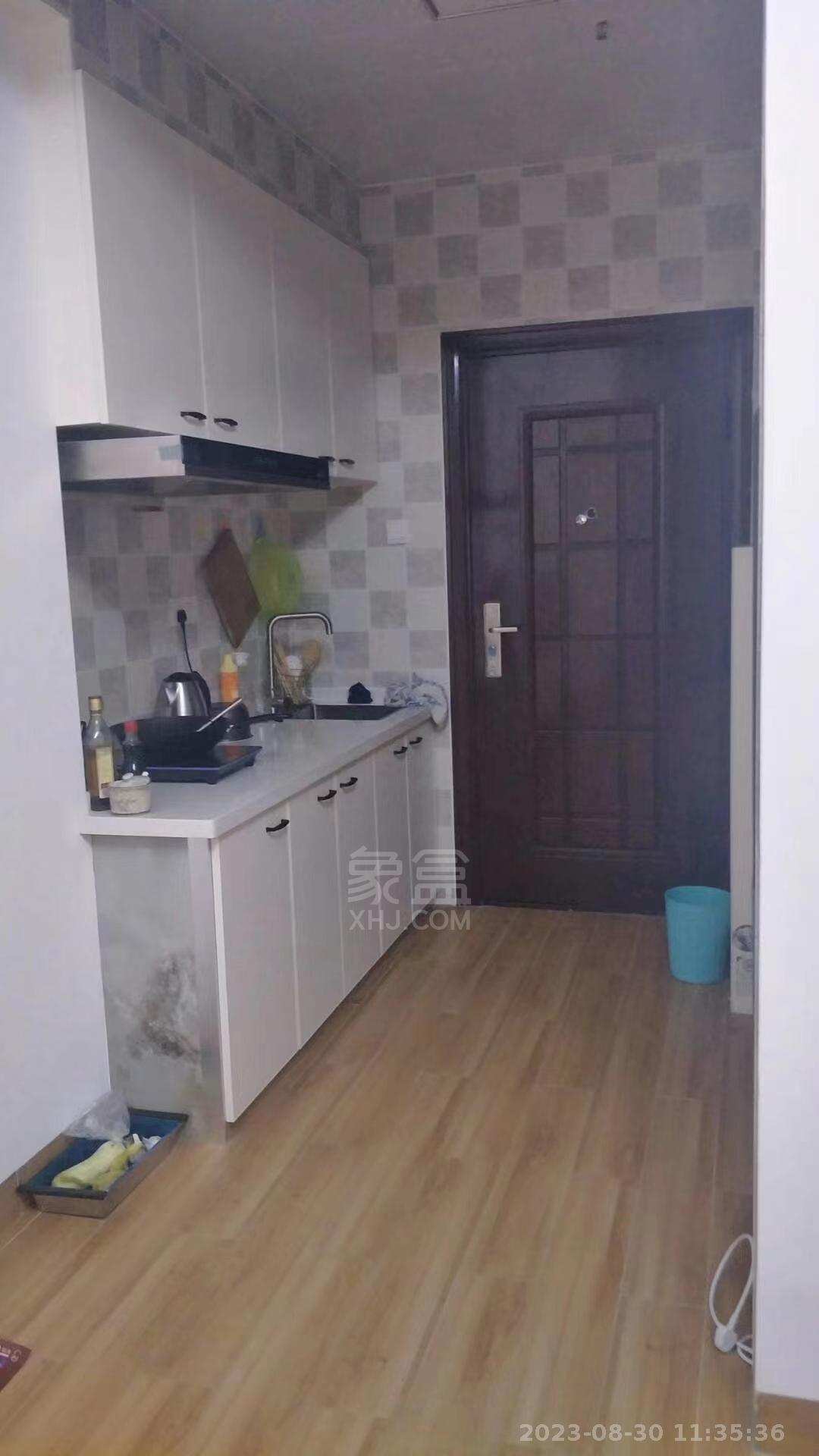 和厚园小区二期  1室1厅1卫   1300.00元/月室内图