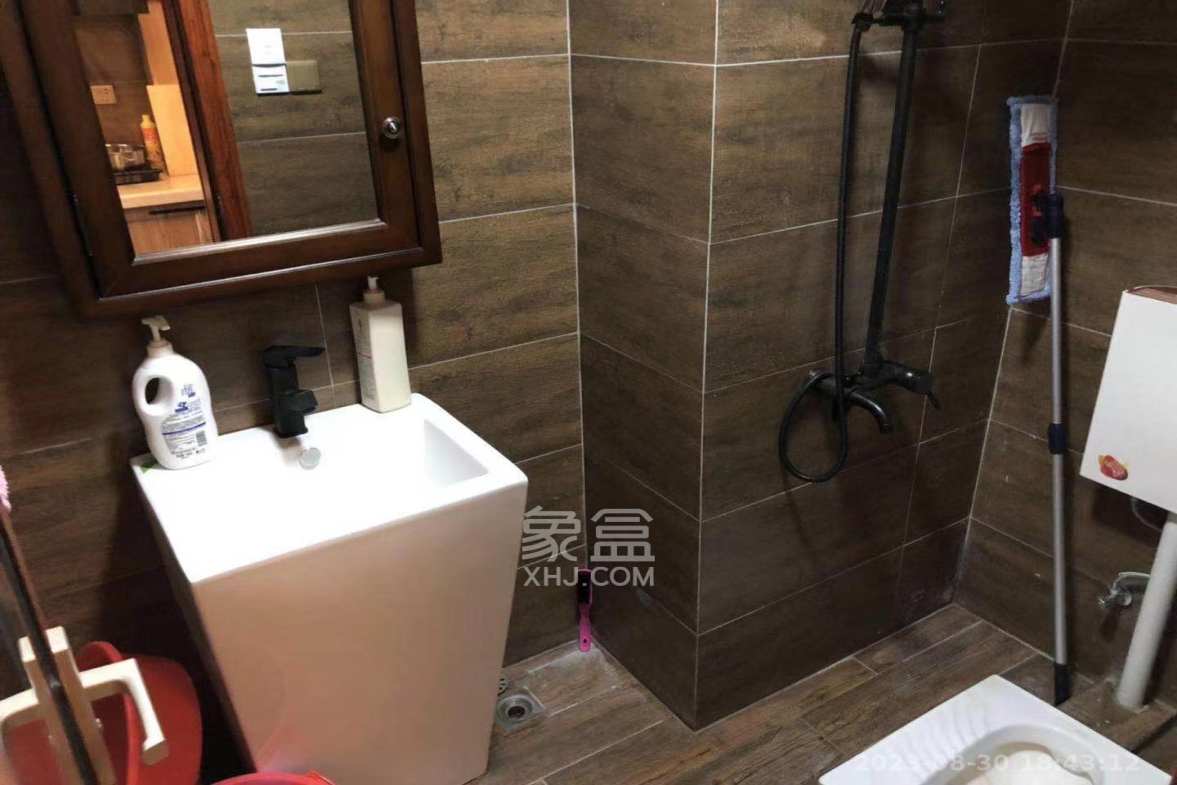 达美美立方  1室1厅1卫    2100.0元/月室内图