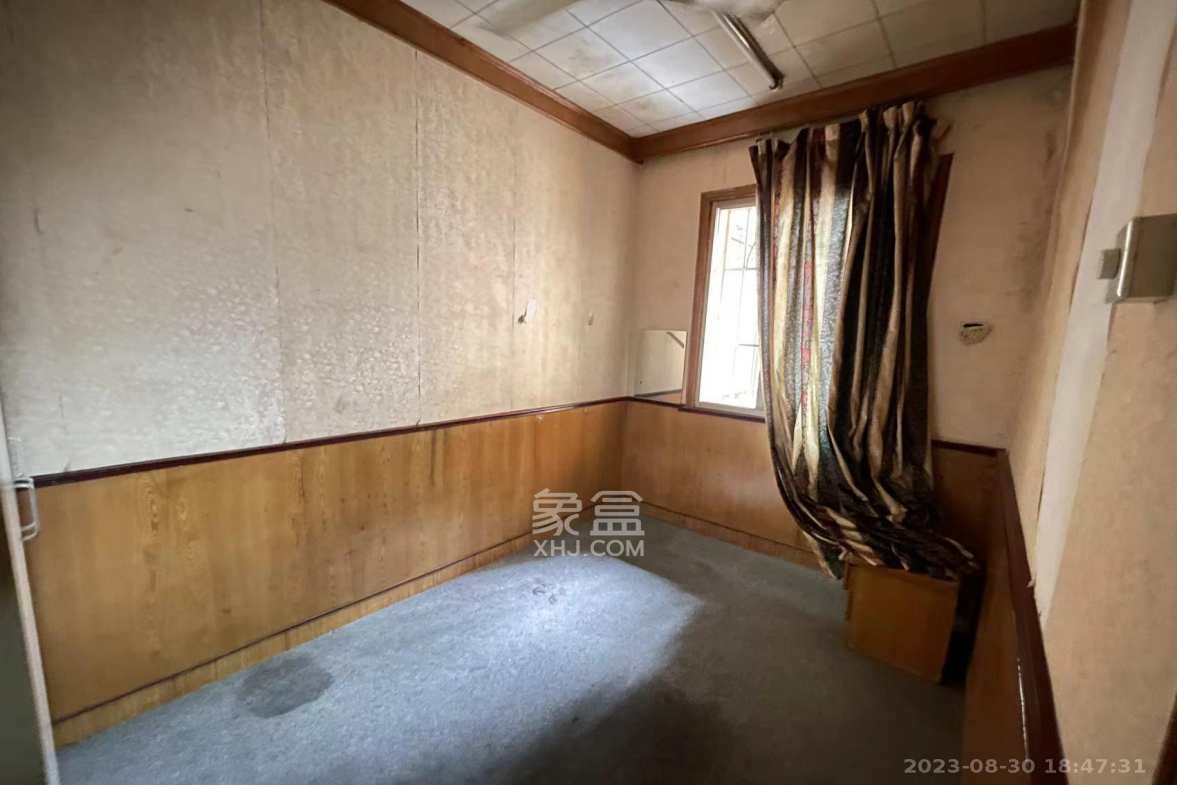 小林子冲社区 4室2厅1卫 2300.0元/月 小林子冲社区 4室2厅1卫 2300.0元/月室内图