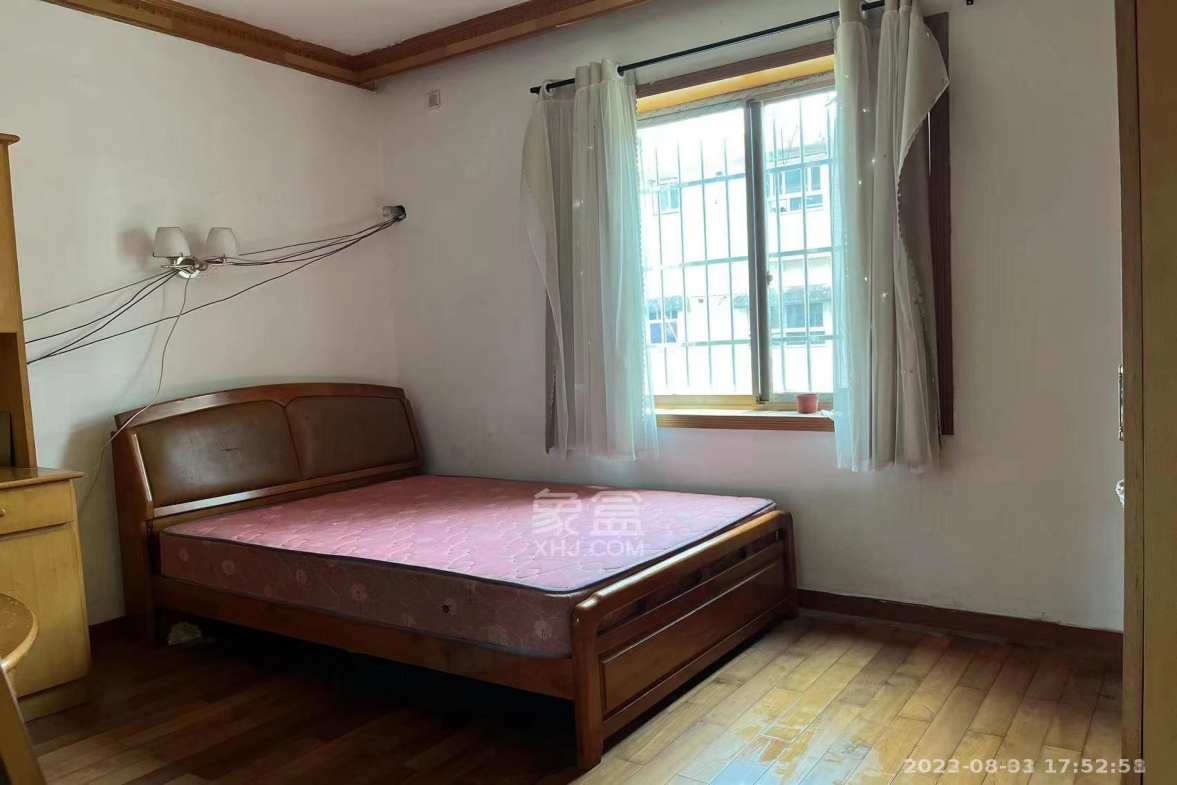 中兴小区  3室2厅1卫    1200.0元/月室内图