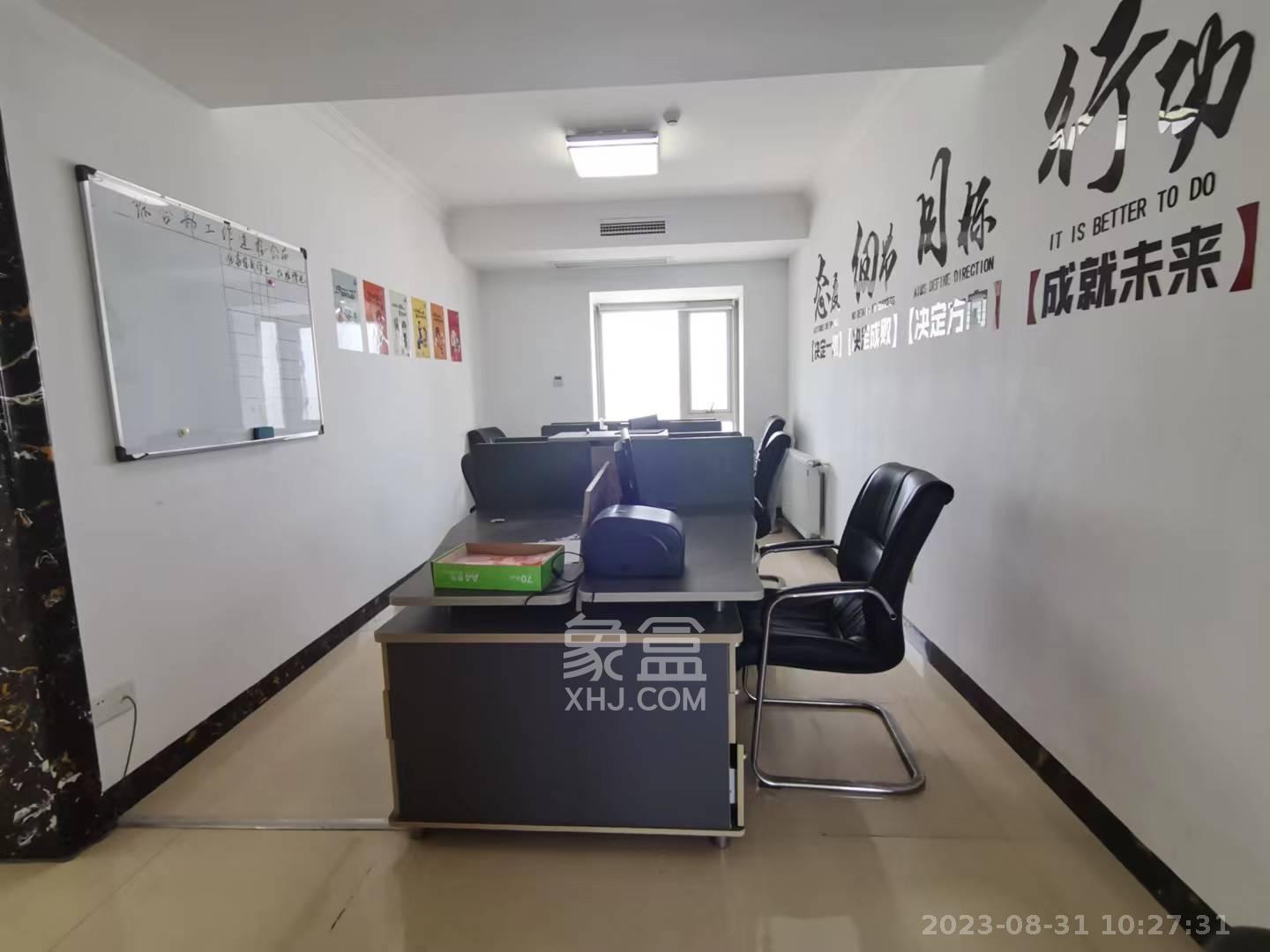 潮宗御苑  4室2厅2卫    18000.0元/月