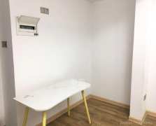 万博汇  1室1厅1卫   1800.00元/月