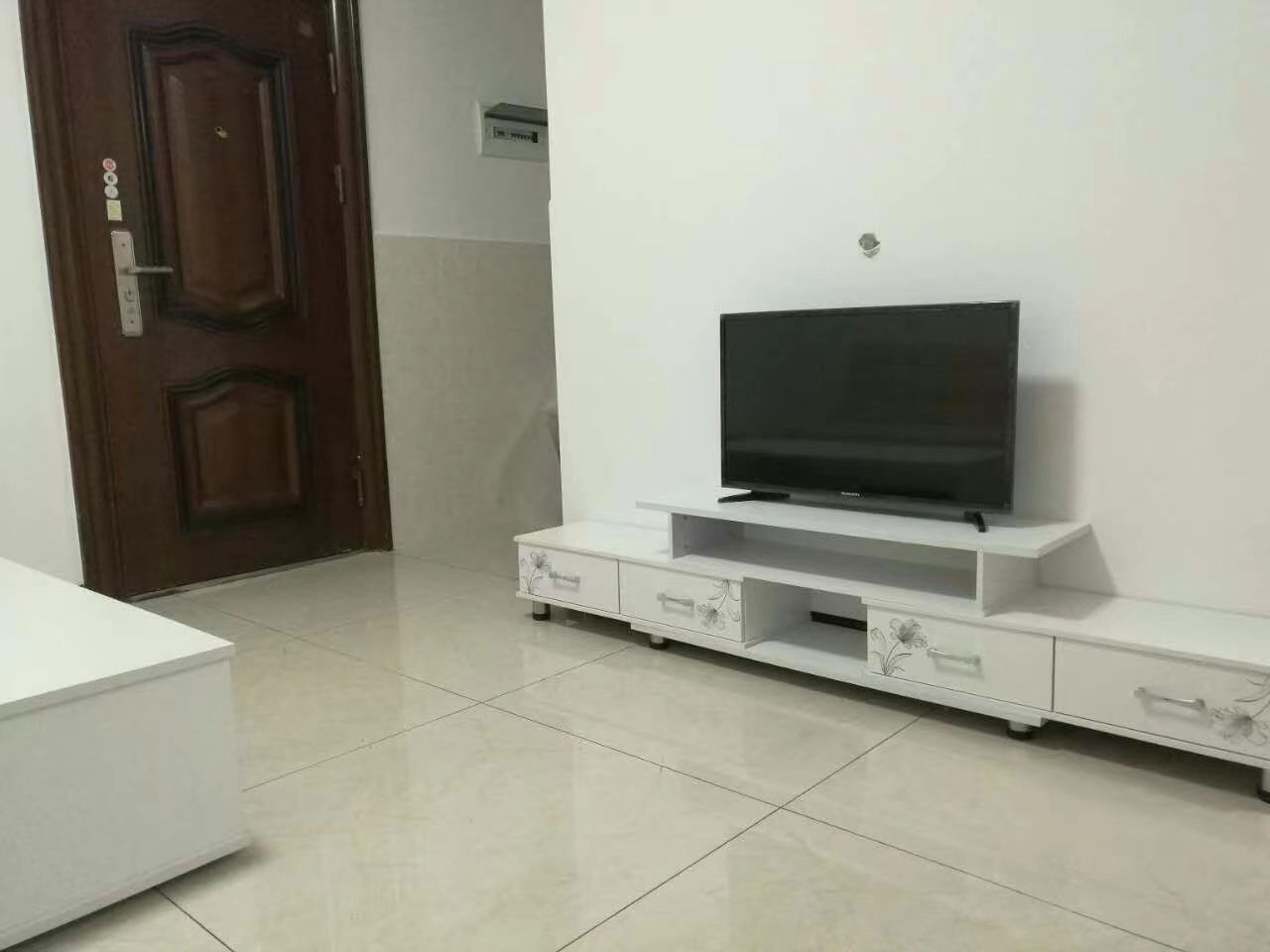 吉星花园  1室1厅1卫    35.0万