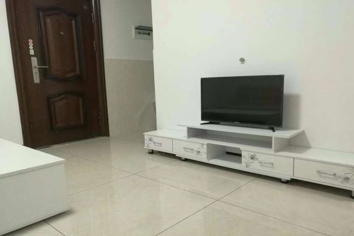 吉星花园  1室1厅1卫    35.0万室内图1