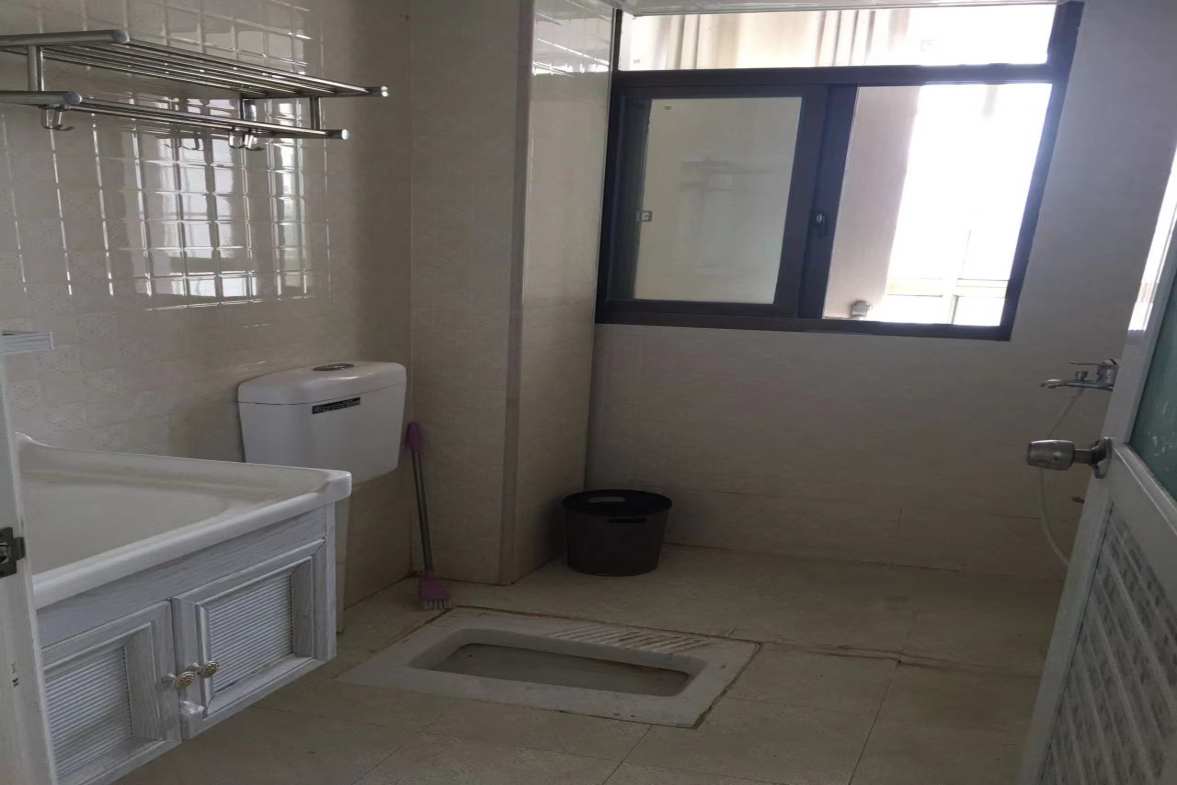 吉星花园  1室1厅1卫    35.0万室内图