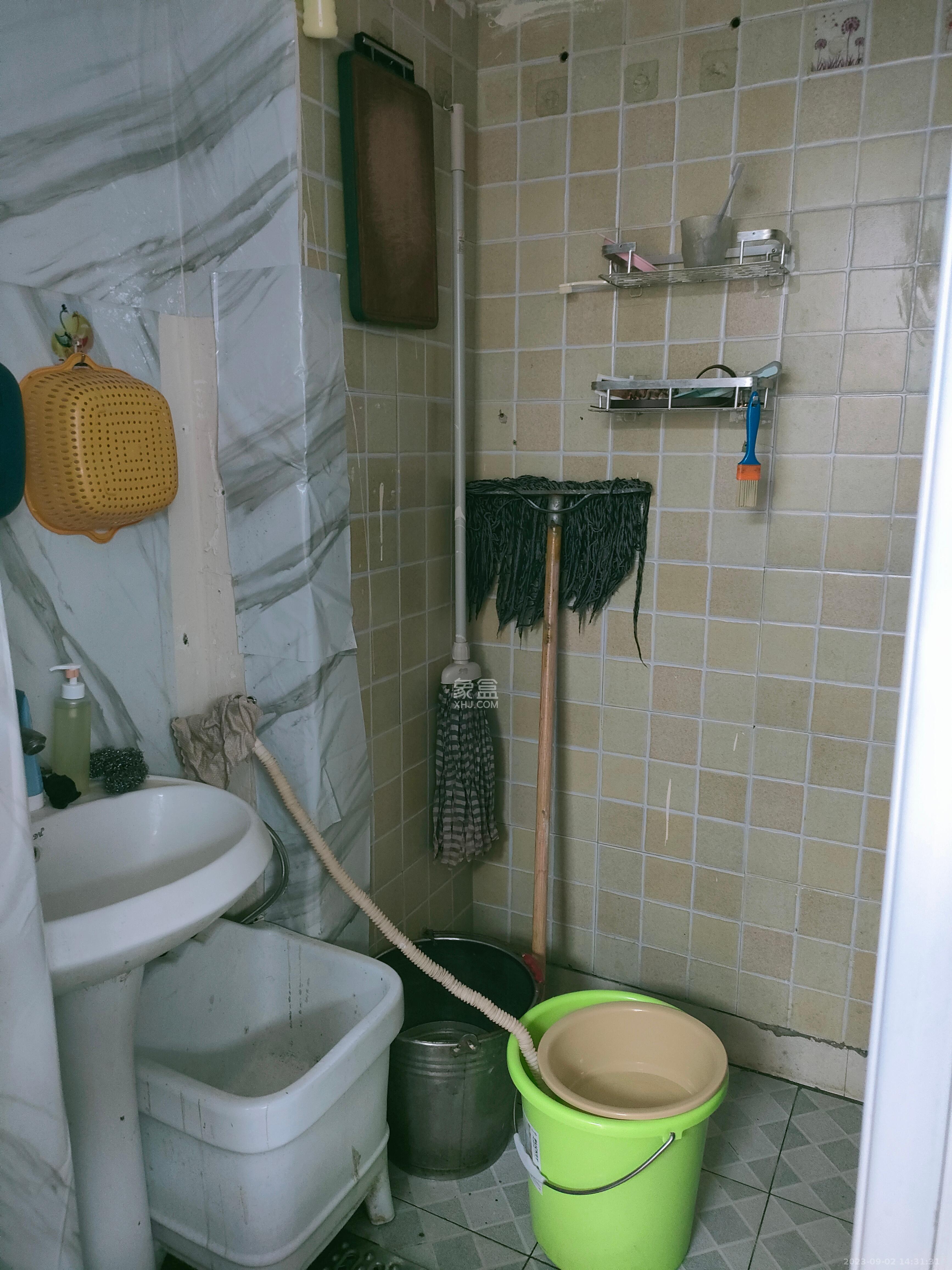 三江花中城   50.0㎡     4500.00元/月室内图
