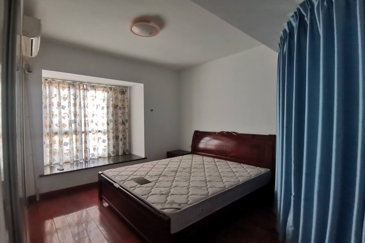 尚邦领域  3室2厅2卫    2300.0元/月室内图