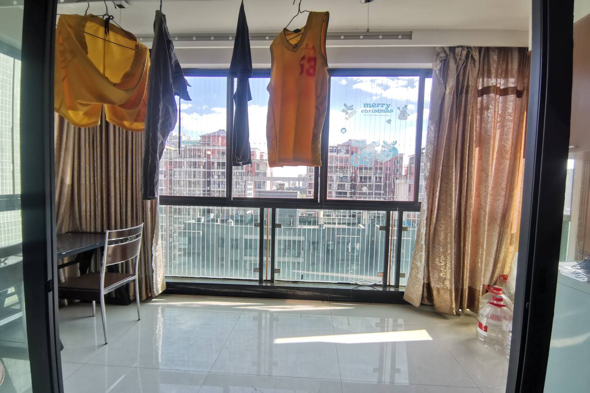 尚邦领域  3室2厅2卫    2300.0元/月室内图