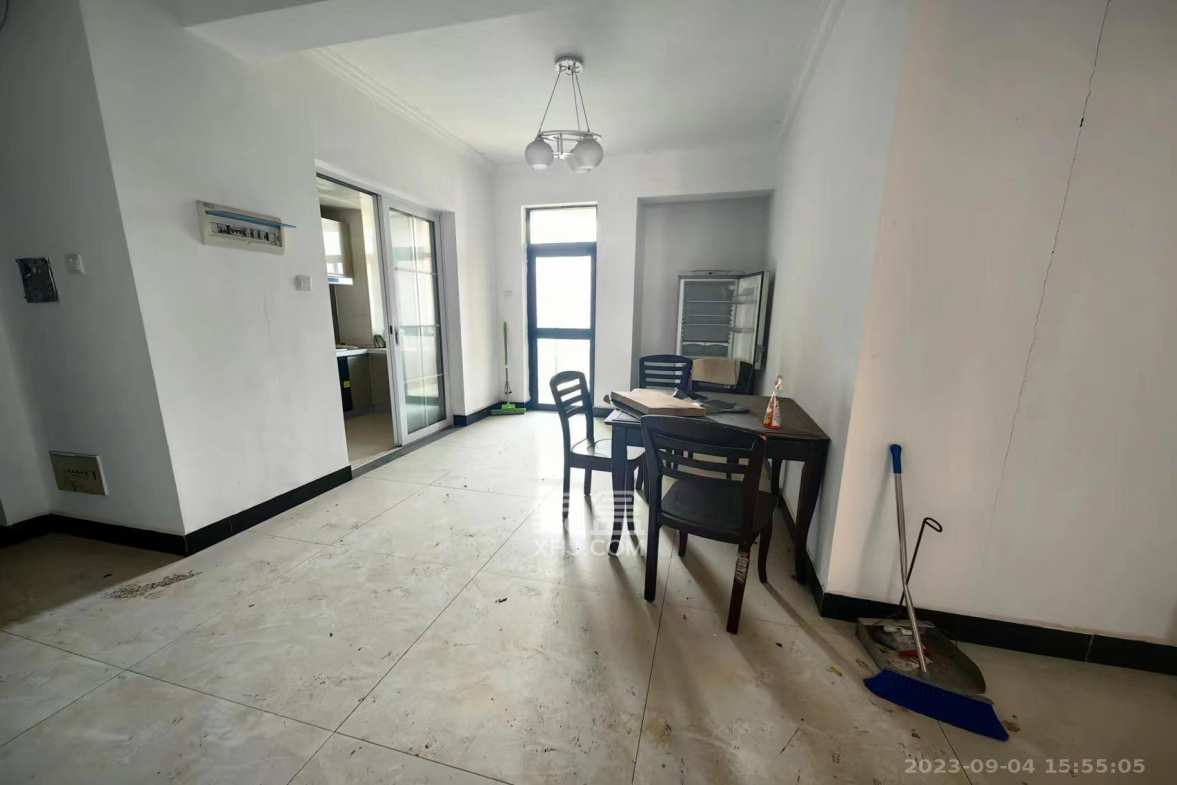 珠江东方明珠(新地东方明珠)一二期 3室2厅2卫 2000.0元/月 珠江东方明珠(新地东方明珠)一二期 3室2厅2卫 2000.0元/月室内图