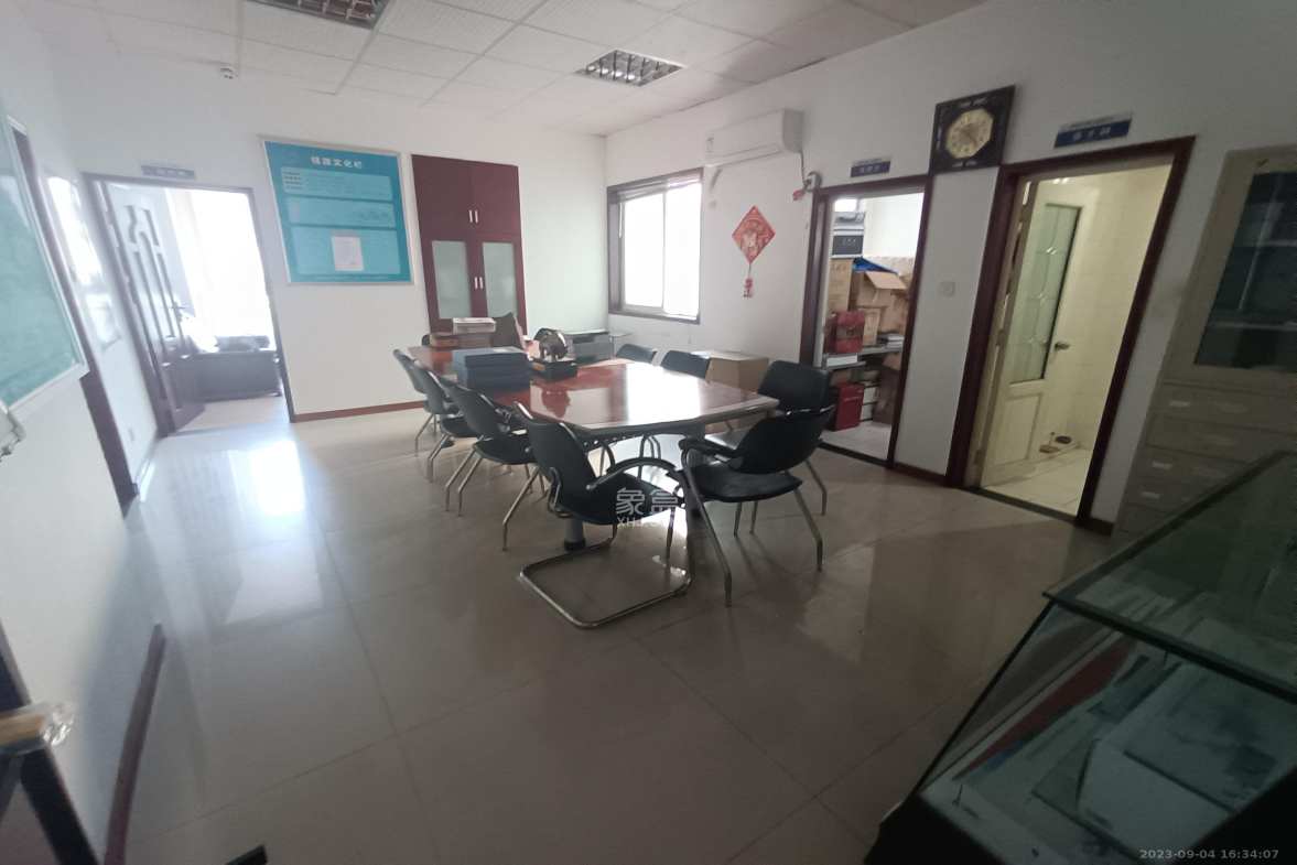 朝阳银座 4室1厅1卫 8000.0元/月 朝阳银座 4室1厅1卫 8000.0元/月室内图