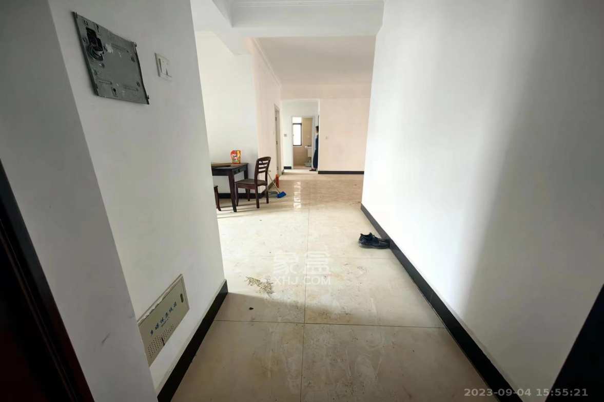 珠江东方明珠(新地东方明珠)一二期 3室2厅2卫 2000.0元/月 珠江东方明珠(新地东方明珠)一二期 3室2厅2卫 2000.0元/月室内图