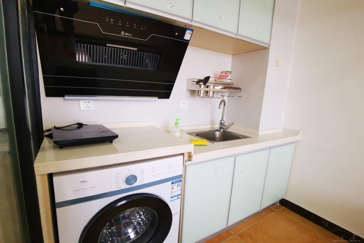 新兴企业中心 1室0厅1卫 1400.0元/月 新兴企业中心 1室0厅1卫 1400.0元/月室内图