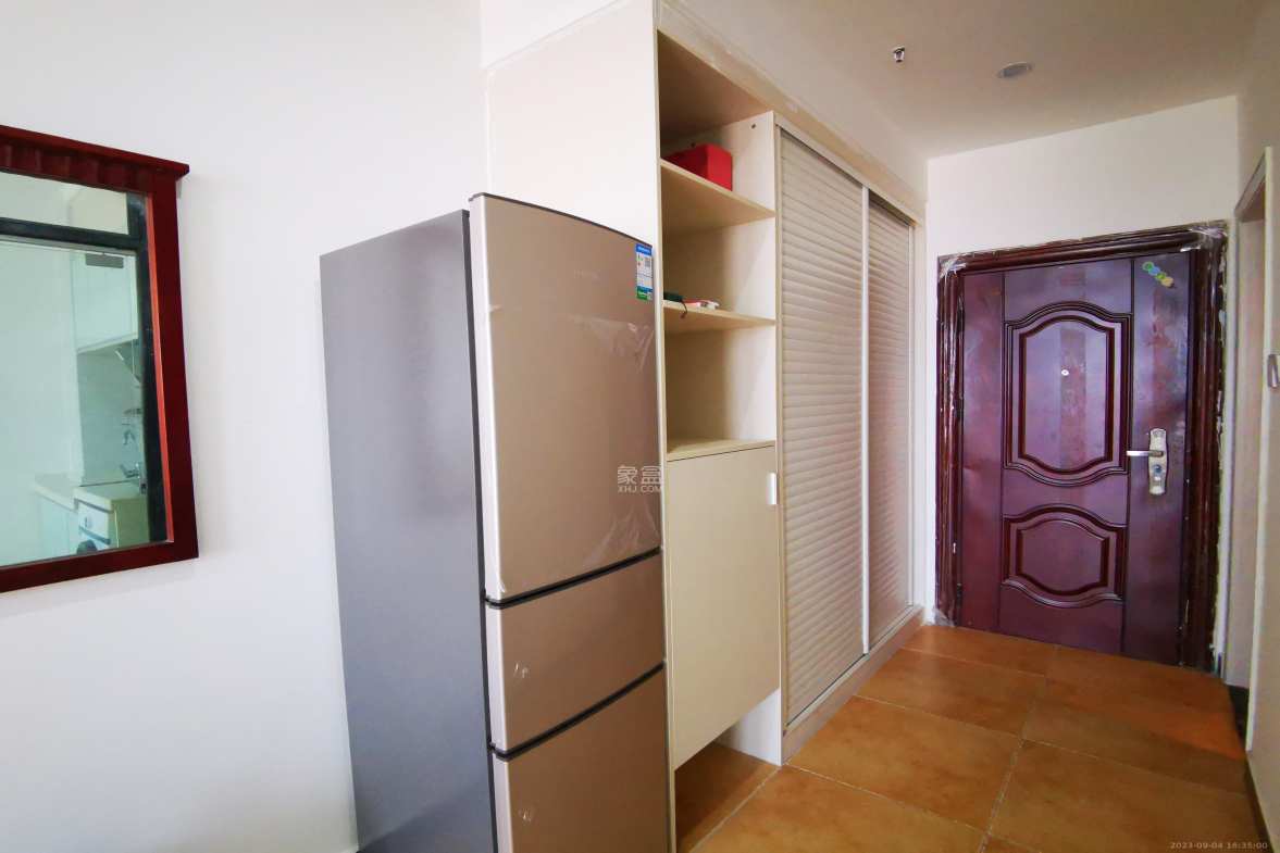 新兴企业中心 1室0厅1卫 1400.0元/月 新兴企业中心 1室0厅1卫 1400.0元/月室内图