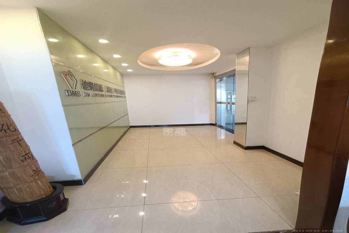 朝阳银座 4室1厅1卫 8000.0元/月 朝阳银座 4室1厅1卫 8000.0元/月室内图