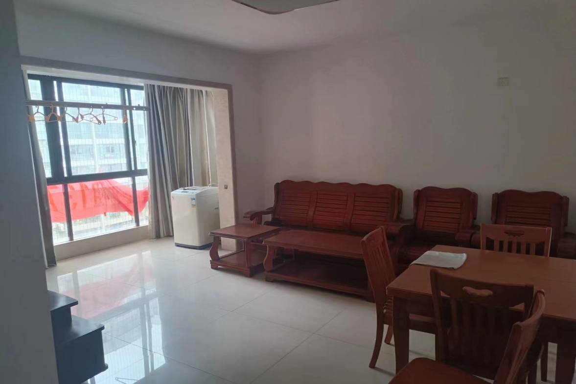 明兴翰苑一期  2室2厅1卫    1600.0元/月 明兴翰苑一期  2室2厅1卫    1600.0元/月室内图