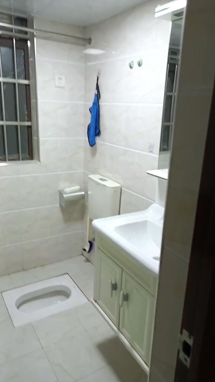 新概念 2室2厅1卫 1700.0元/月 新概念 2室2厅1卫 1700.0元/月室内图