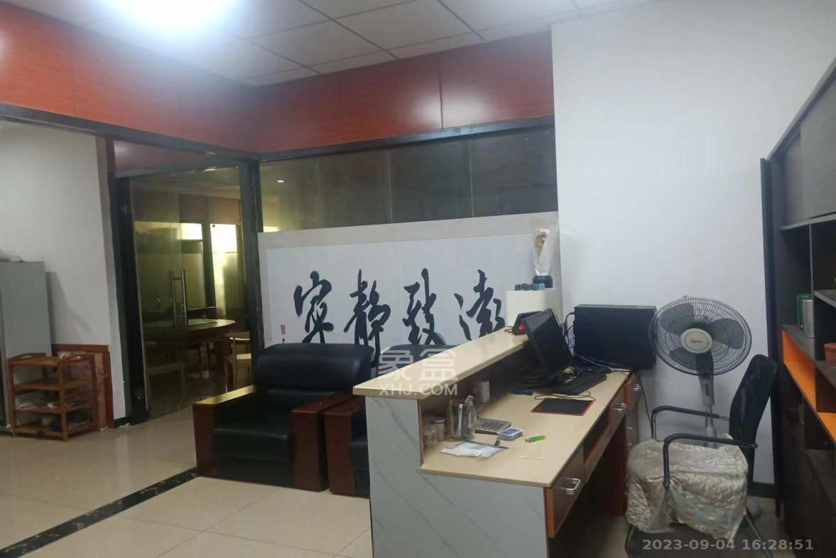 湖韵佳苑  8室2厅1卫   18000.00元/月室内图