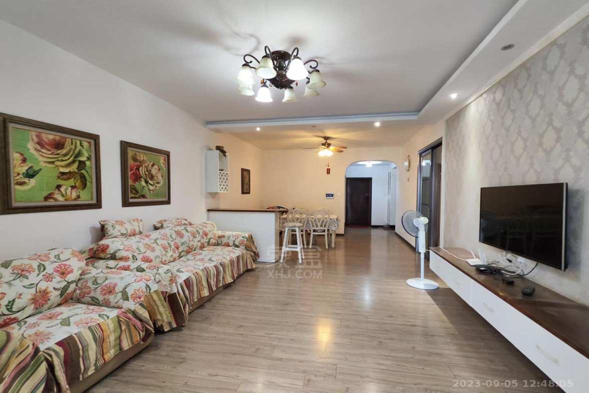 庐山春天二期曼城 2室2厅1卫 2300.0元/月 庐山春天二期曼城 2室2厅1卫 2300.0元/月室内图