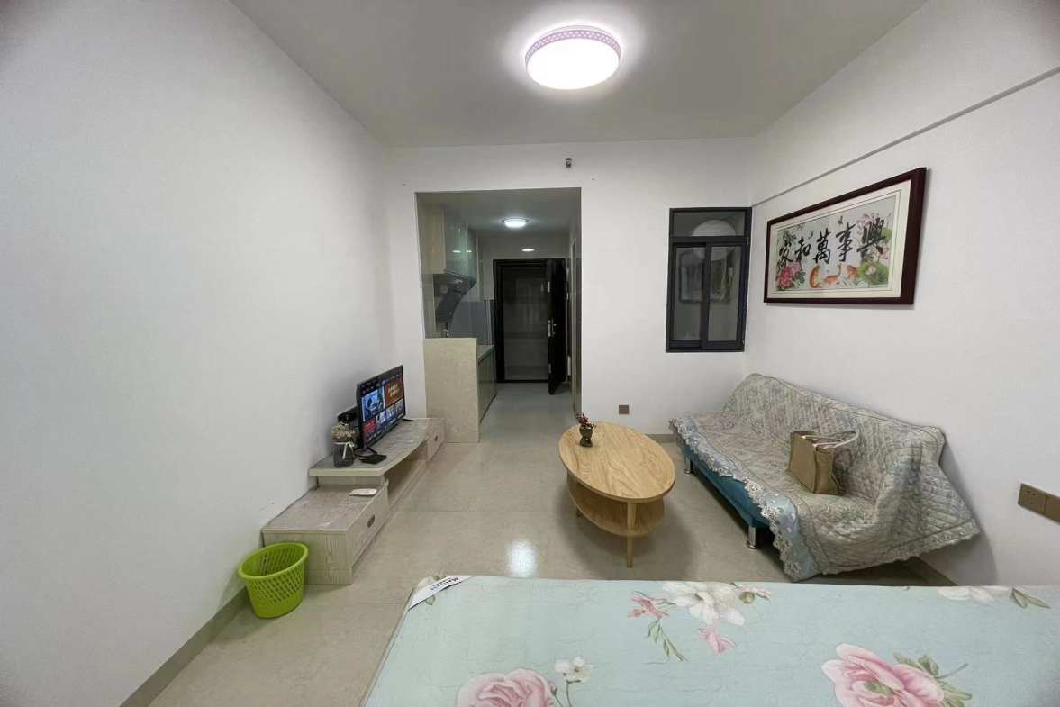 珠江愉景新城  1室1厅1卫   1400.00元/月室内图1