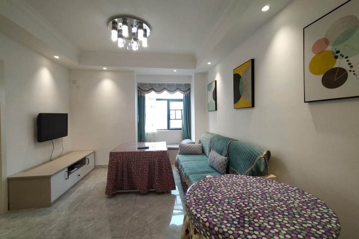 五江碧桂园城市广场 2室1厅1卫 2200.0元/月 五江碧桂园城市广场 2室1厅1卫 2200.0元/月室内图