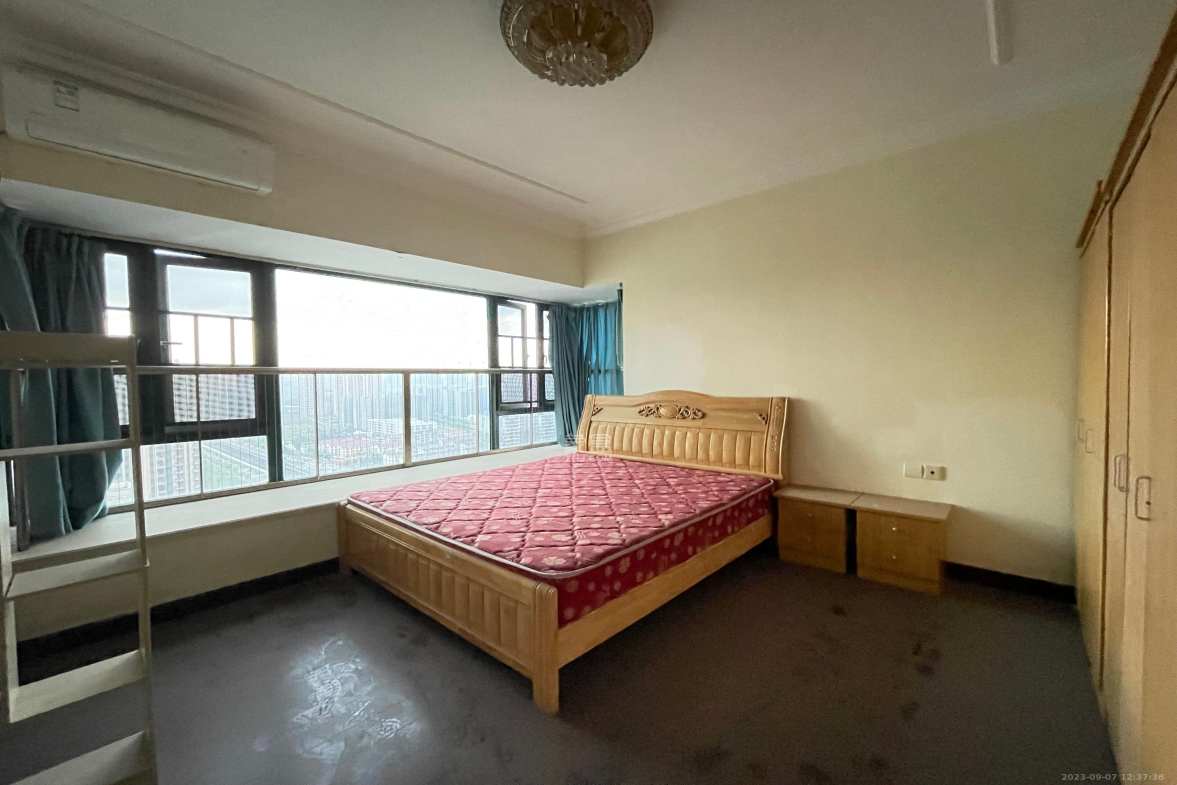 恒大绿洲  3室2厅1卫    2600.0元/月室内图