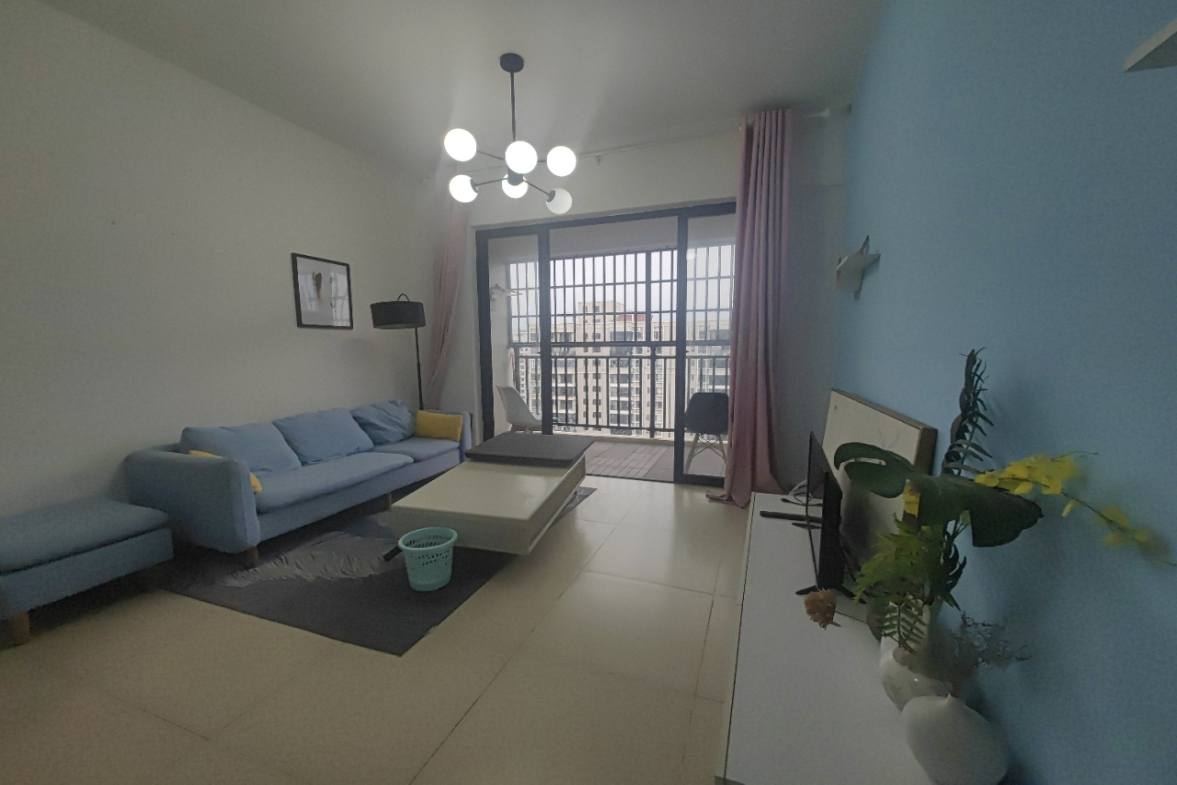 盛贤景都  3室2厅1卫    3000.0元/月 盛贤景都  3室2厅1卫    3000.0元/月室内图