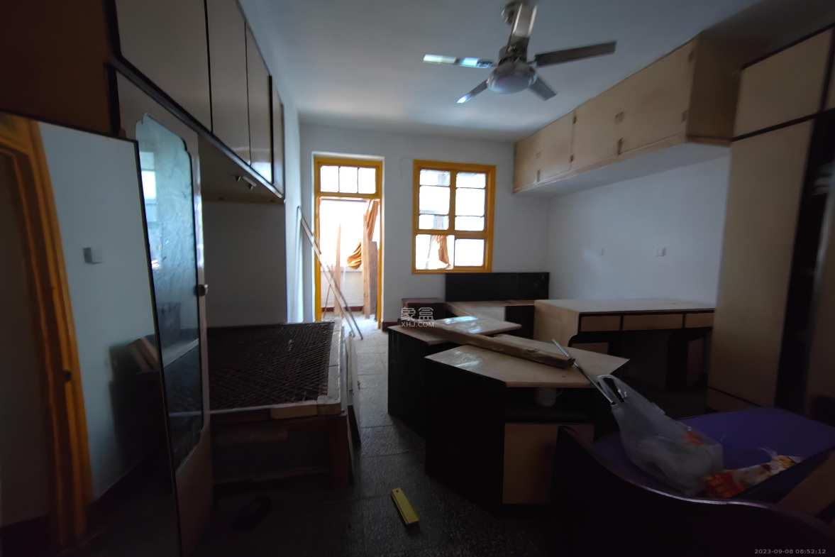 建湘新村  0室0厅0卫   2000.00元/月室内图1