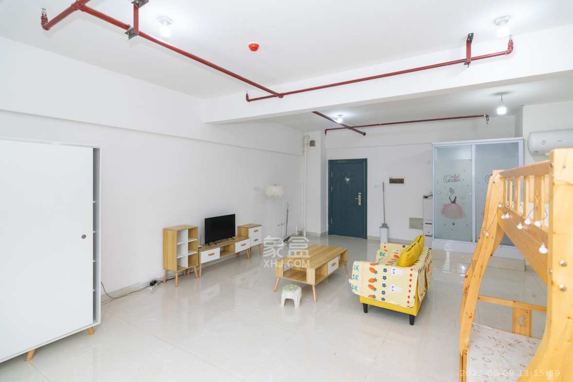 山与墅 1室1厅1卫 1400.0元/月 山与墅 1室1厅1卫 1400.0元/月室内图