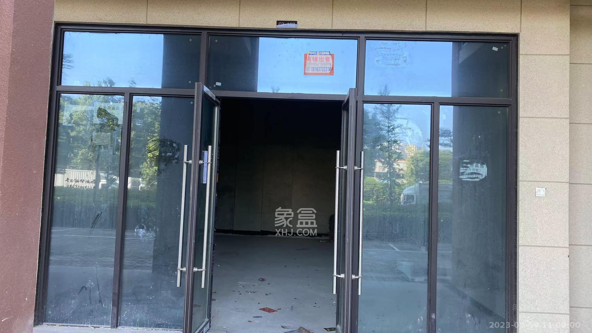 新城国际花都   185.0㎡      7400.0元/月室内图