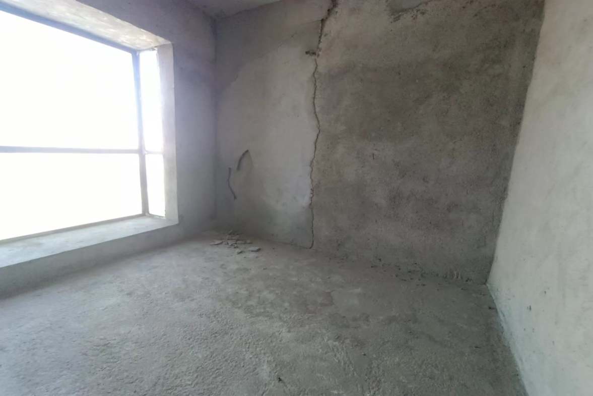 中泰峰境  3室2厅1卫    53.8万室内图1