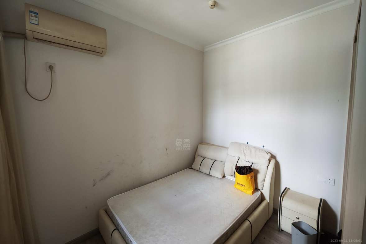 流金岁月-华晨国际 3室1厅1卫 2400.0元/月 流金岁月-华晨国际 3室1厅1卫 2400.0元/月室内图