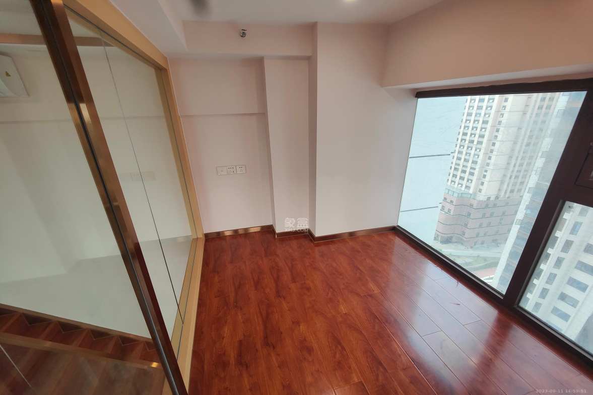 富兴时代御城  2室1厅1卫    4000.0元/月 富兴时代御城  2室1厅1卫    4000.0元/月室内图