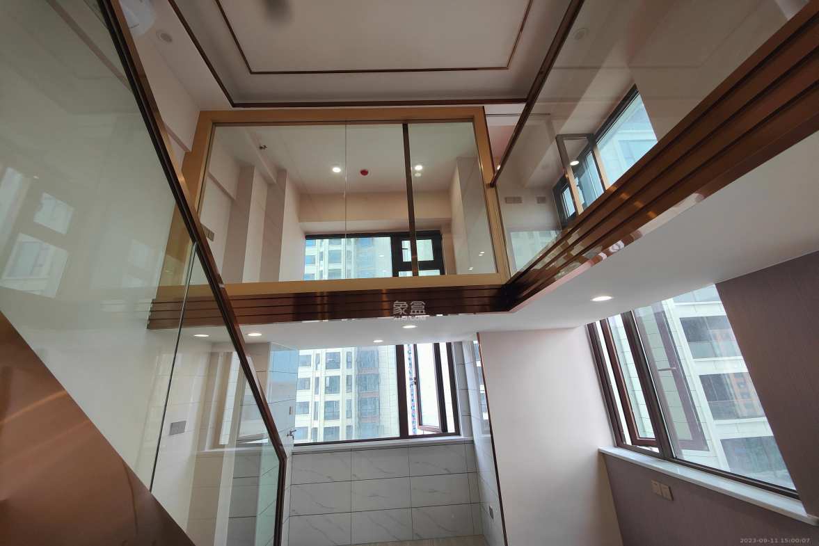 富兴时代御城  2室1厅1卫    4000.0元/月 富兴时代御城  2室1厅1卫    4000.0元/月室内图