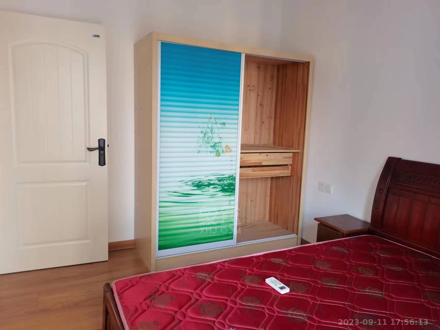 山水洲城华晨第一城  2室2厅1卫    1700.0元/月