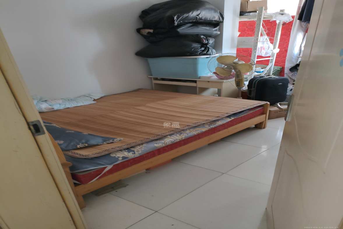 上河国际B座  2室2厅1卫    1900.0元/月室内图