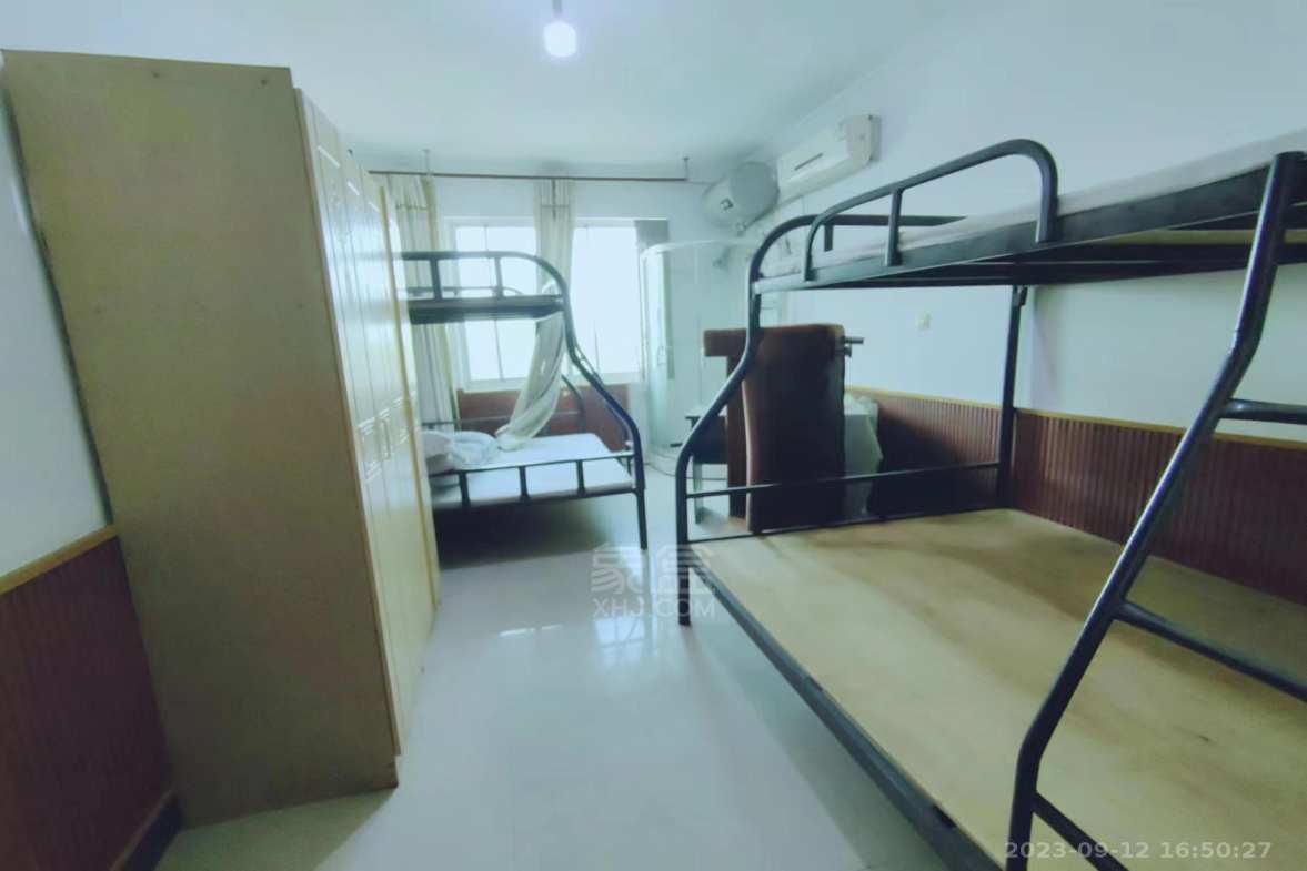 亚都花园 7室2厅3卫 2600.0元/月 亚都花园 7室2厅3卫 2600.0元/月室内图