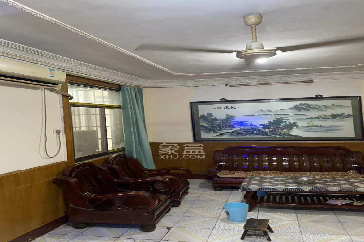 砂子塘社区市建一处1栋  2室1厅1卫    1600.0元/月室内图