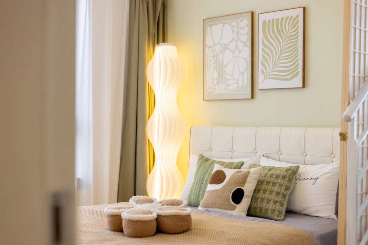 四季华庭1期  2室2厅1卫    5000.0元/月 四季华庭1期  2室2厅1卫    5000.0元/月室内图