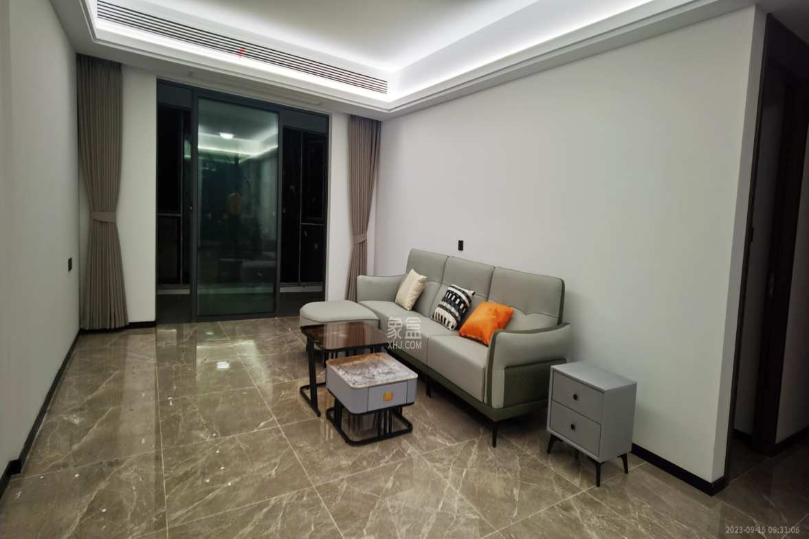 欣利梅溪左岸  4室2厅2卫    4200.0元/月室内图