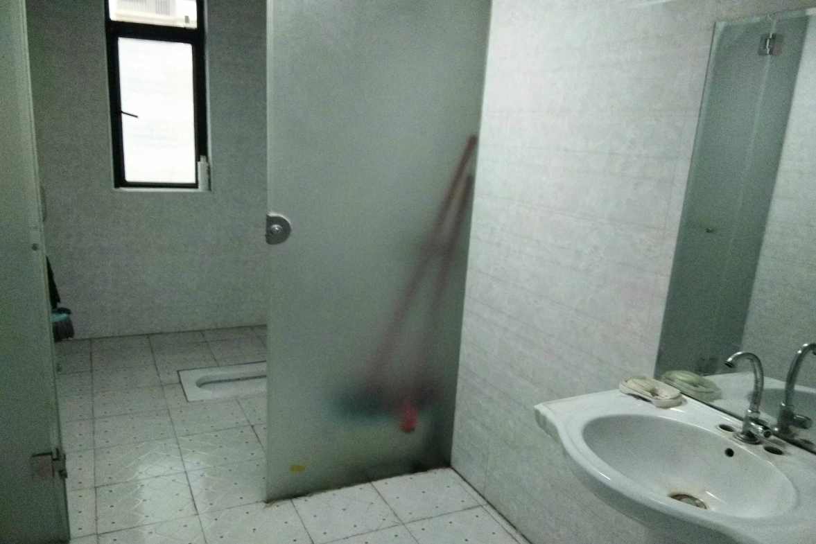 汇景花园  5室2厅2卫   3100.00元/月室内图