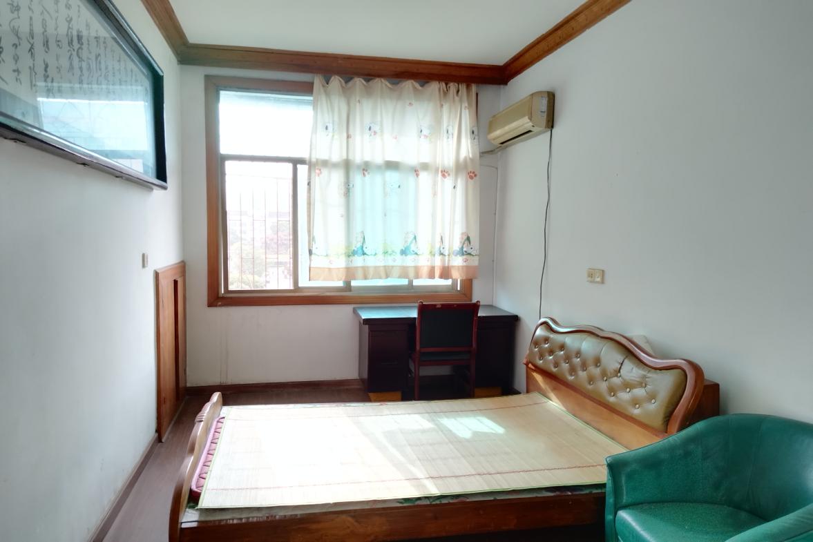 铂金玫瑰园  3室2厅1卫    62.8万室内图