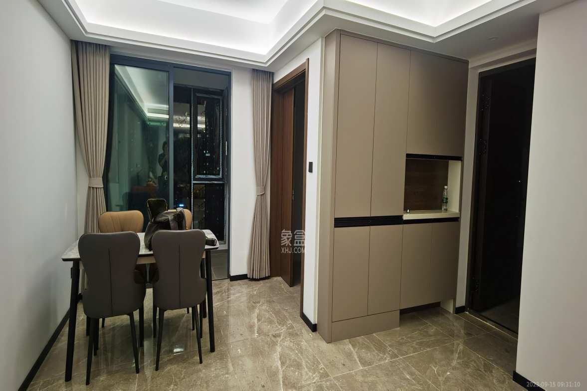 欣利梅溪左岸  4室2厅2卫    4200.0元/月室内图