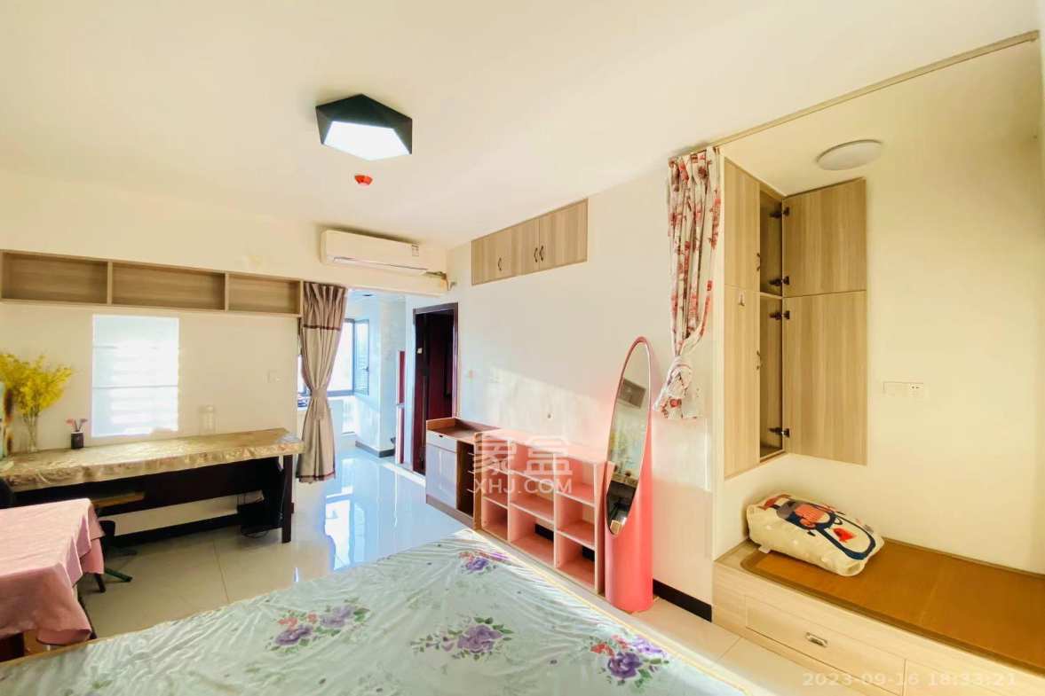 泰龙华府 1室1厅1卫 1400.0元/月 泰龙华府 1室1厅1卫 1400.0元/月室内图