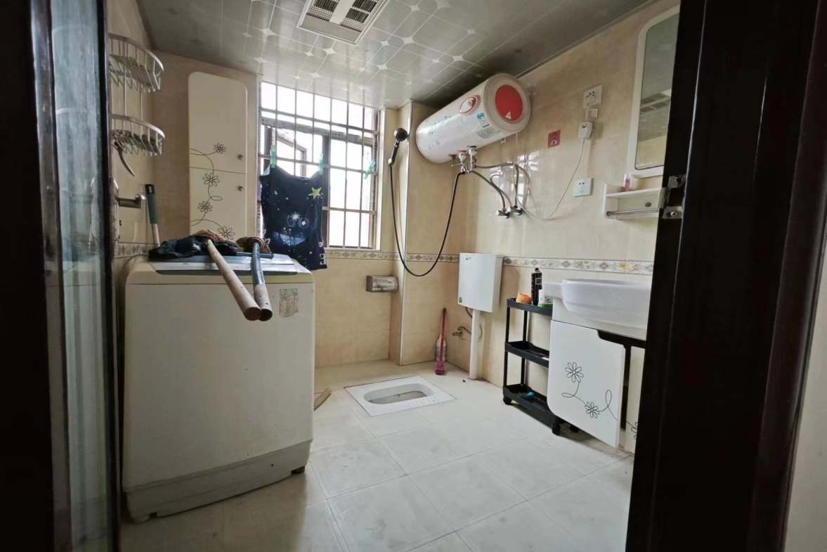 新概念 2室1厅2卫 1400.0元/月 新概念 2室1厅2卫 1400.0元/月室内图